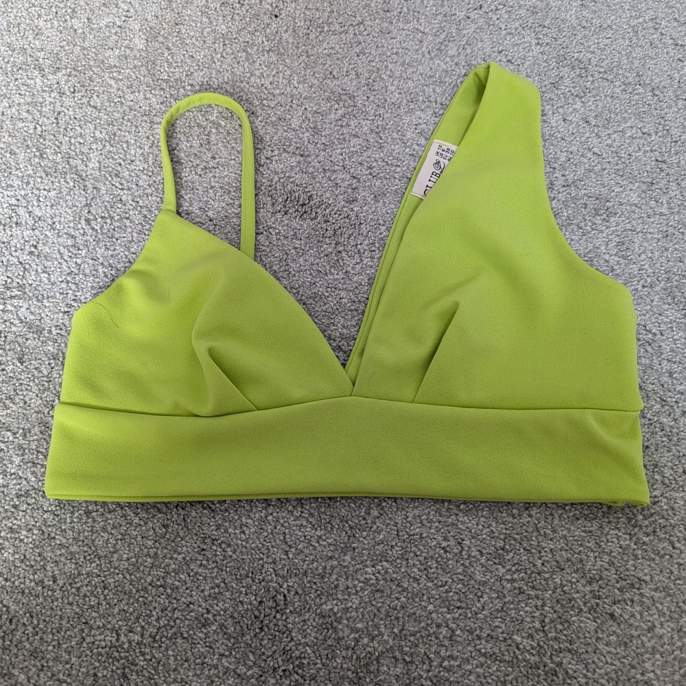 Club L London Lime V-Neck Crop Top
